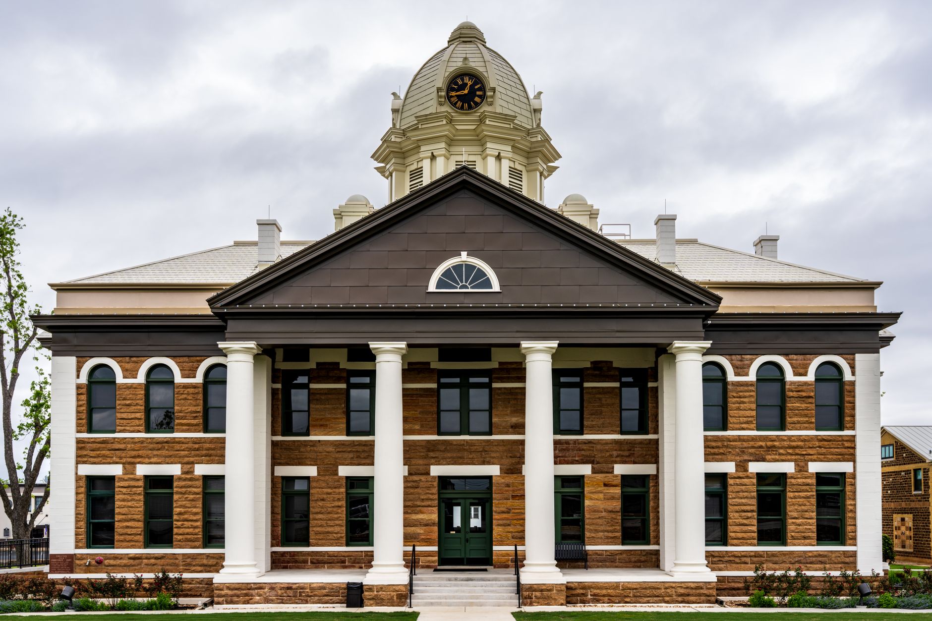 Front view of the historic Mason County Courthouse in Mason, Texas, USA.